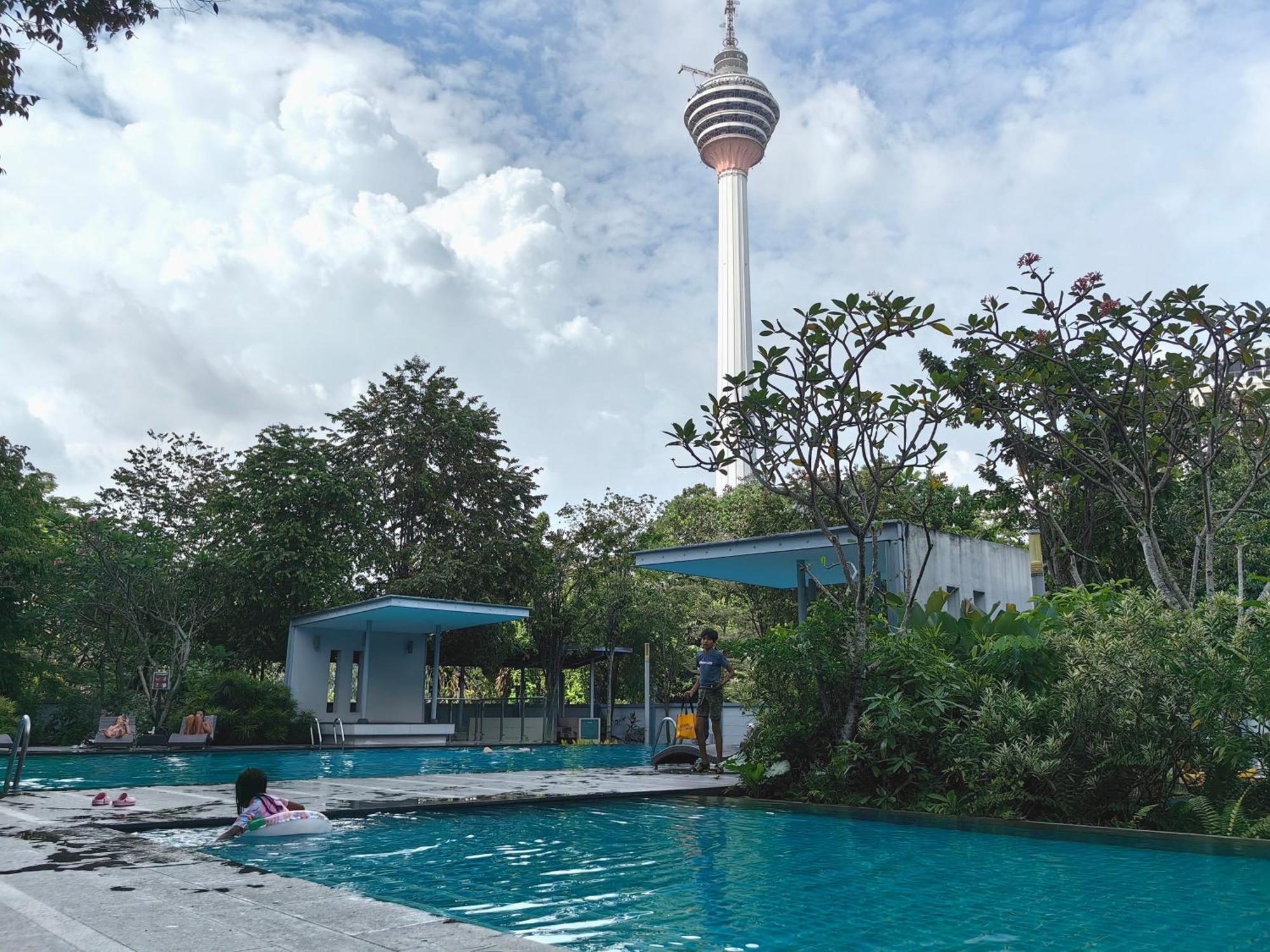 19 Suasana Bukit Ceylon 5 Minutes To Alor Street Klcc Bukit Bintang 12 Pax 3r2b Pangsapuri